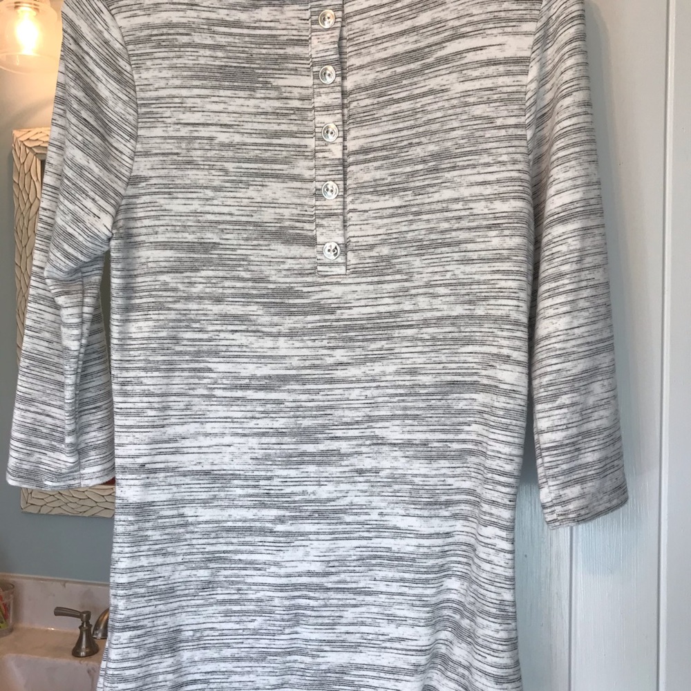 Tarani Maternity Button Back Knit Top